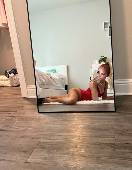 aubreyluvsss onlyfans leaked tits