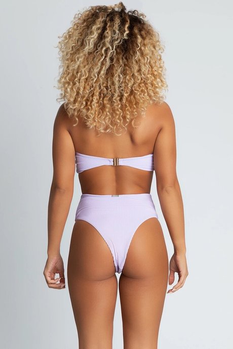 Jena Frumes only fans pics