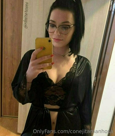 conejitamanhosa onlyfans naked