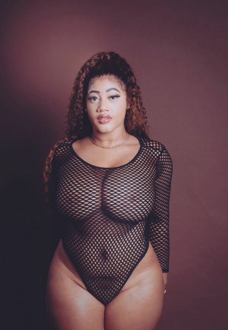 roxiiee96 en onlyfans