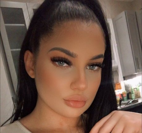 claudzzb onlyfans star