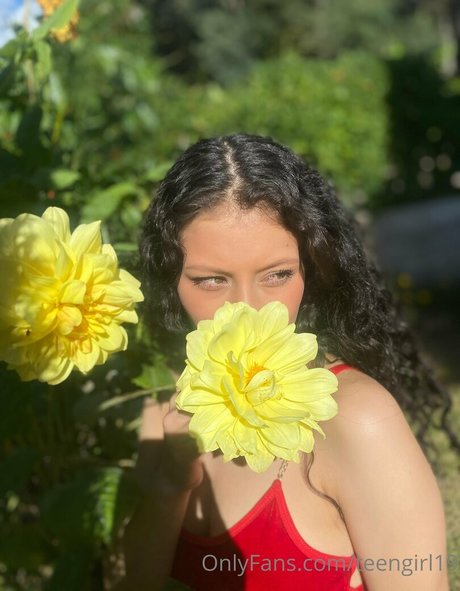 girlsweet19 onlyfans leak porn