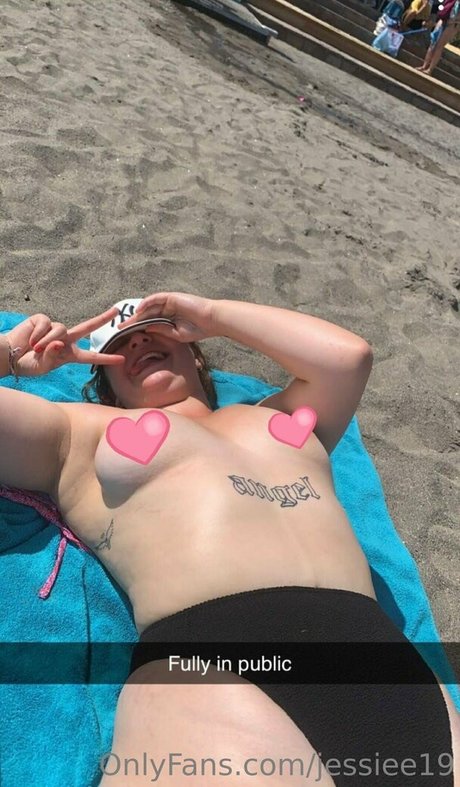 jessiee19 onlyfans content leaked