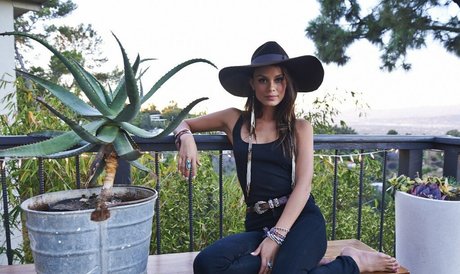 Nathalie Kelley onlyfans free content