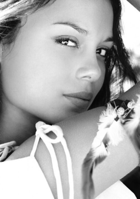 Nathalie Kelley xxx onlyfans