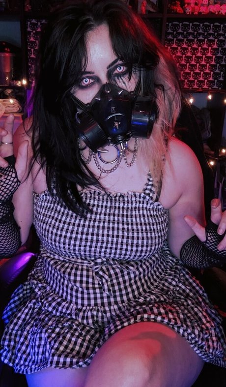 Easygoinggoth leaked only fans porn