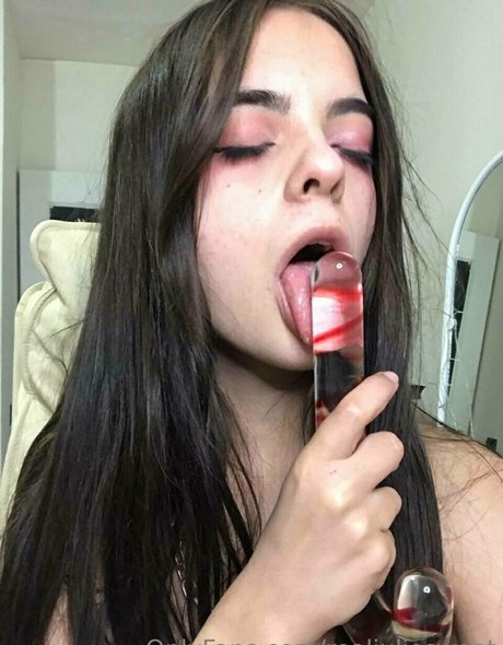 amour angel onlyfans topless