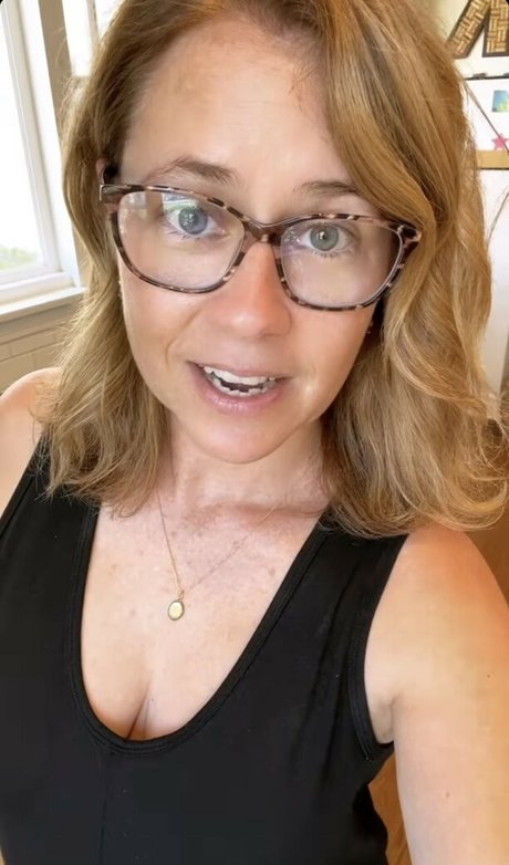 Jenna Fischer sex onlyfans