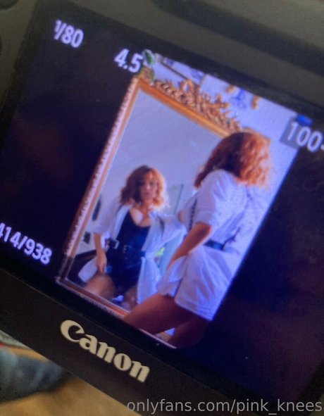 pink knees ass onlyfans