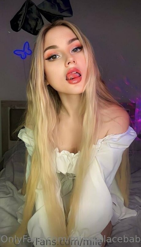 miawallacebabe onlyfans ass