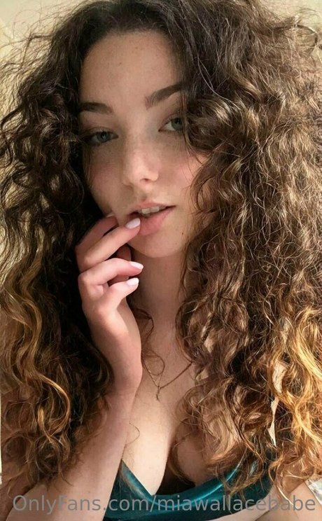 miawallacebabe onlyfans fuck