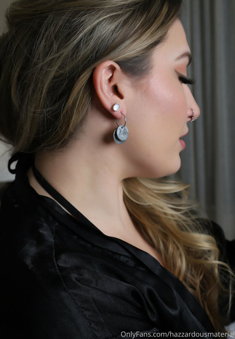 hazzardousmaterial onlyfans desnuda