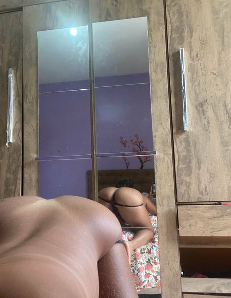 Lua Souza onlyfans naked pics