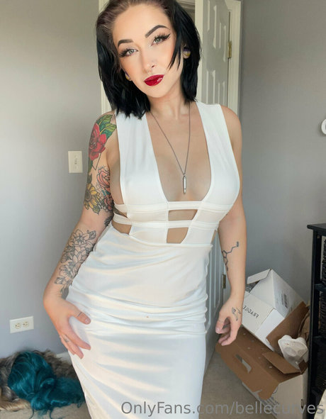 bellecurves onlyfans leaked nude