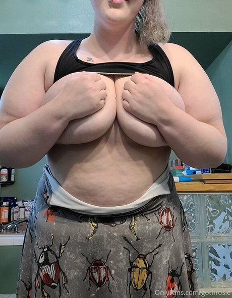 gothrosie onlyfans photo