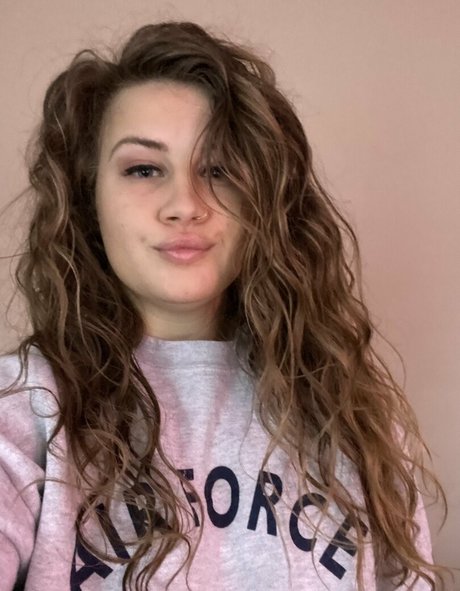 bellecreed onlyfans content leaked