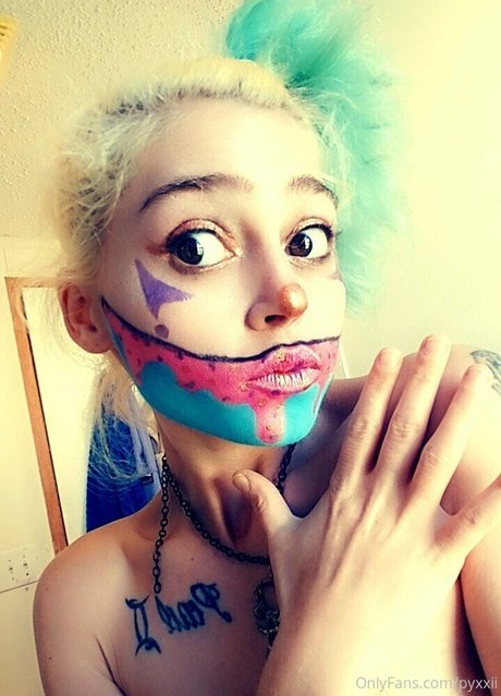 pyxxii onlyfans pic