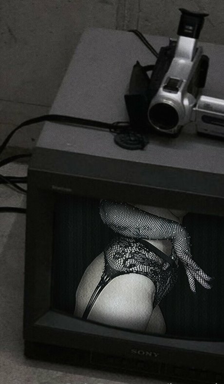 ls peek leaked nude onlyfans