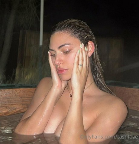 tashlove onlyfans nude photos