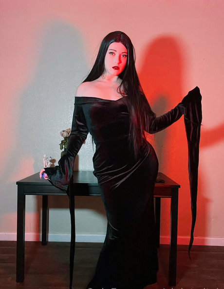 violetwitchcosplay onlyfans leak xxx