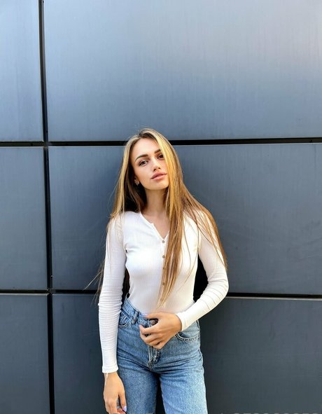 precious mia nude onlyfans leaks