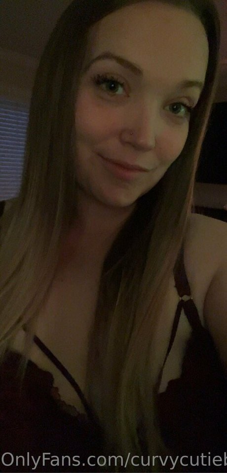 curvycutiexo onlyfans free content