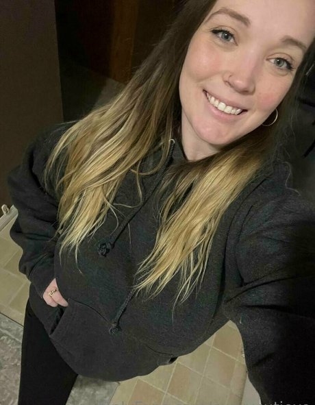 curvycutiexo only fans.