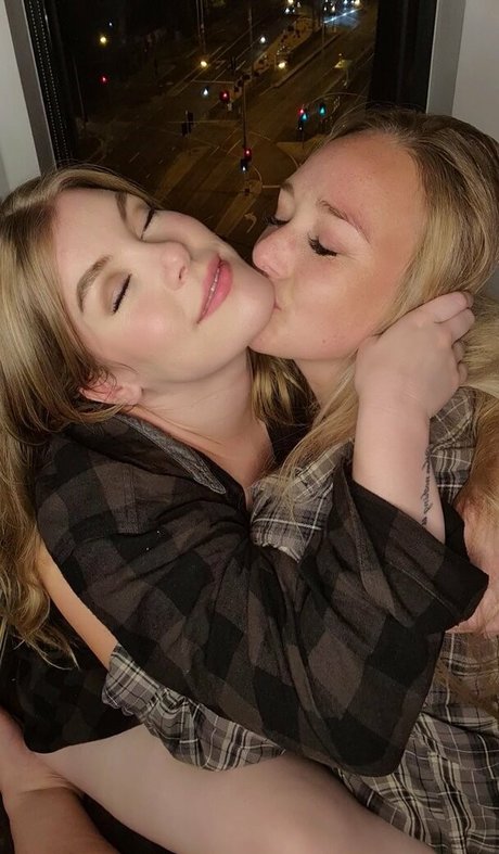 LovingLexieKent fans only