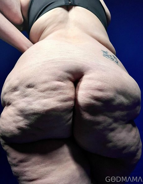 Godmama io onlyfans pic