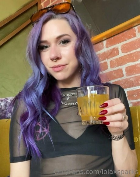 lolaxsparks only fans content