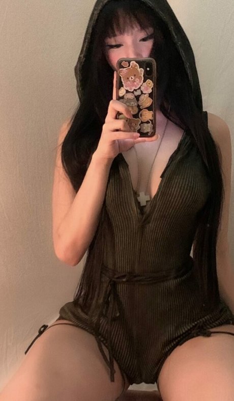 xji3lan nude only fans