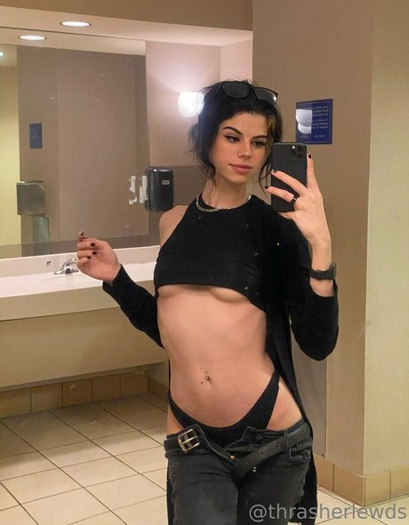 thrasherlewds onlyfans leaked naked