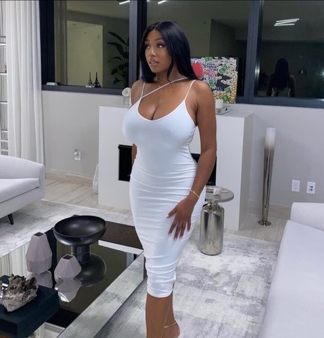 Vivi Panamera onlyfans xxx