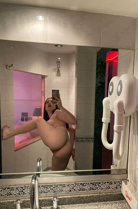 Angelitaauwu onlyfans model photo