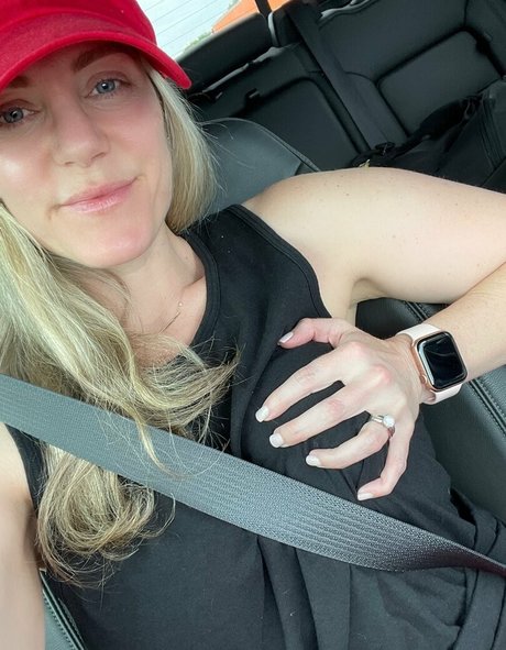 mrsredwood nude leak onlyfans