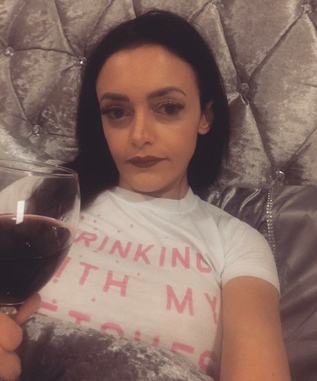 Kalina Balimezova onlyfans leaked.