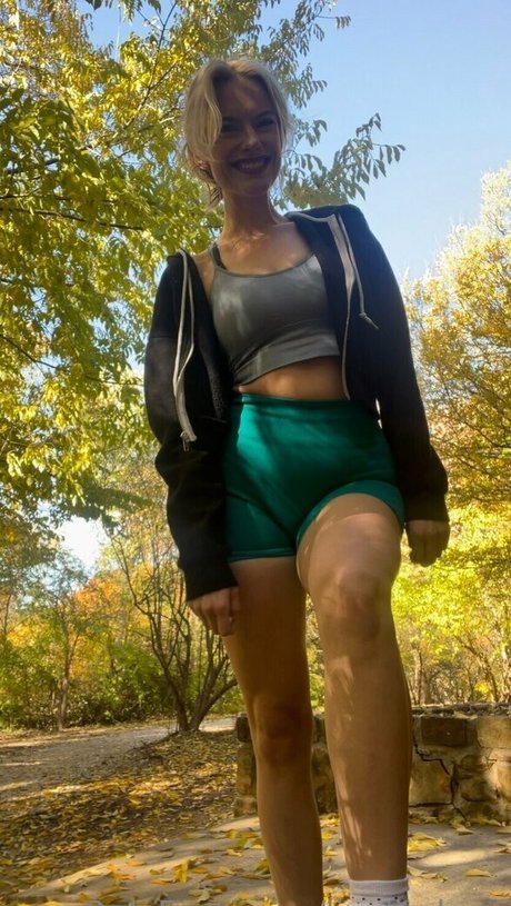 lilmisslindsey onlyfans pictures