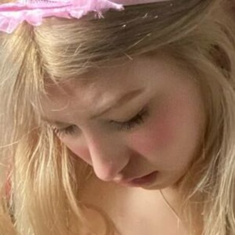 agusschneider onlyfans model photo