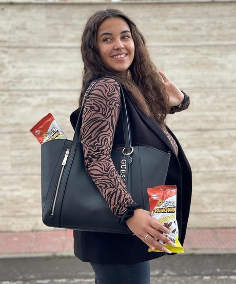 Anneris18 only fans nudes