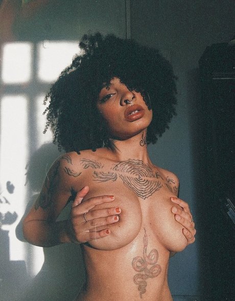 Molive onlyfans pics