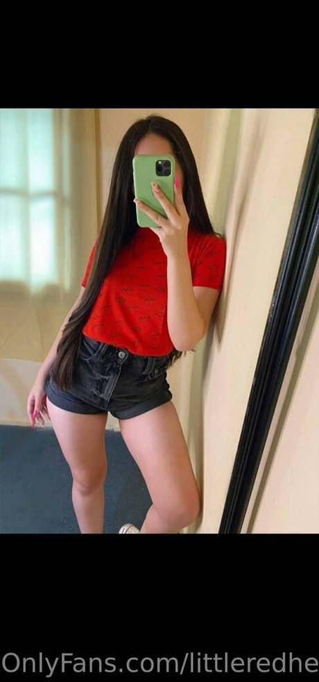 littleredheadi onlyfans naked