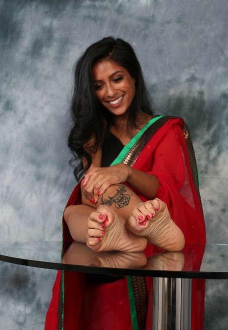 Flik Renee onlyfans boobs