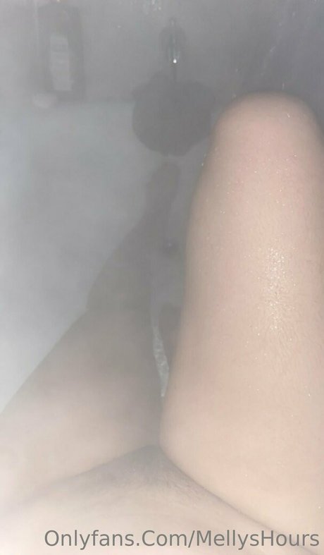 mellyshours onlyfans sex leaks