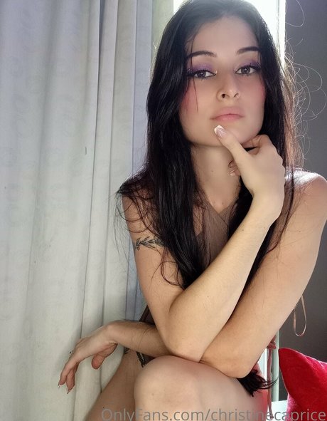 christinecaprice onlyfans leaks