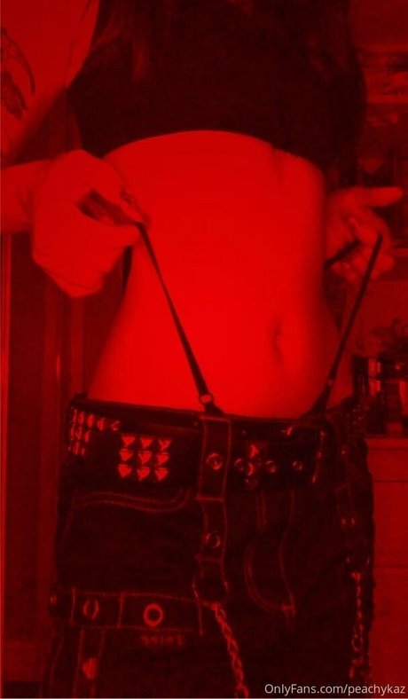 peachykaz onlyfans exposed