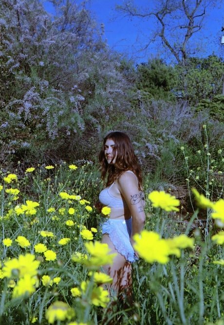 sierrakay nsfw onlyfans