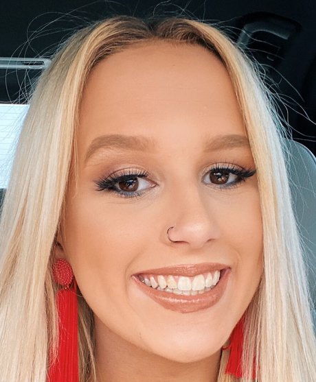 Adora Nicole onlyfans sex