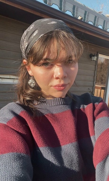 nikkiinatural nsfw onlyfans