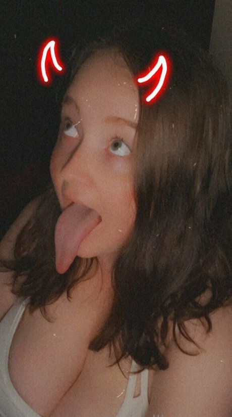 toxicallietongue is on onlyfans