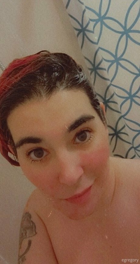 elainagregory onlyfans strip tease